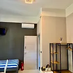 Casa Giulietta 3* 代森扎诺-德尔加达