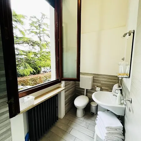 Pensionat Casa Giulietta Desenzano del Garda